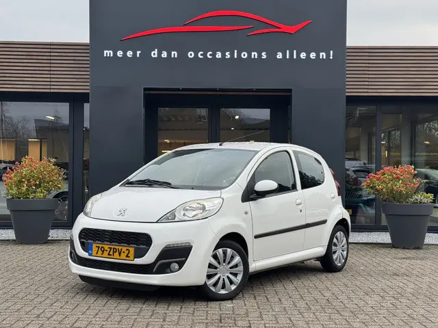 Peugeot 107 107 Active 2013 Benzine