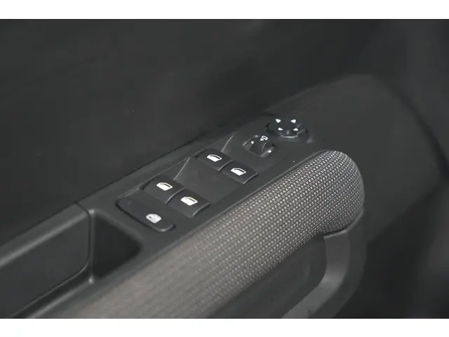 Citroën C3 Aircross PureTech 110 Feel 2024 Benzine 19