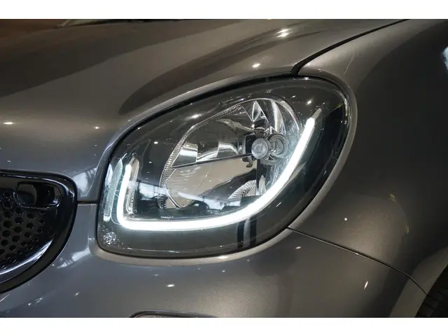 Smart Forfour EQ BRABUS Style 18 kWh 2019 Elektrisch 13
