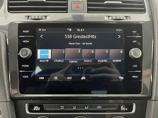 Volkswagen e-Golf {SOH-88%} 2019 Elektrisch 14