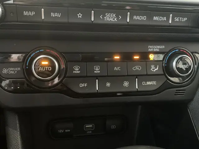 Kia Niro 1.6 GDi Hybrid DynamicLine 2020 Hybride Benzine 12