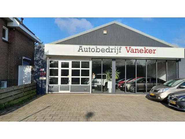 Renault Clio Estate 0.9 TCe Night&Day 2015 Benzine 30