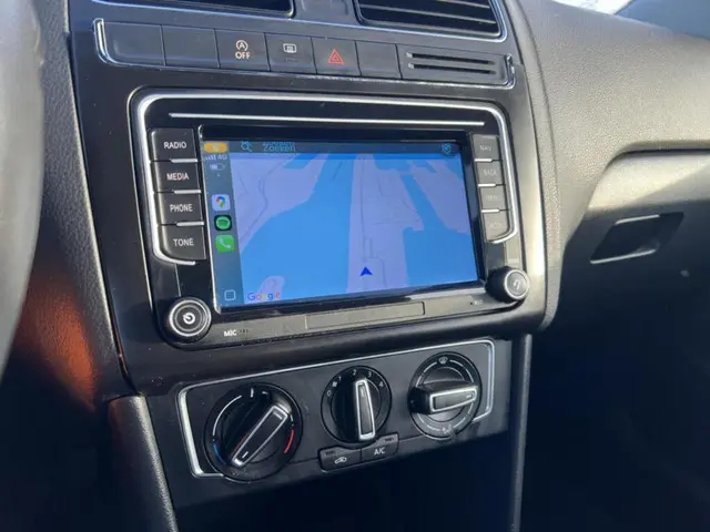 Volkswagen Polo 1.0 Bluemotion 6C 2016 Benzine 17