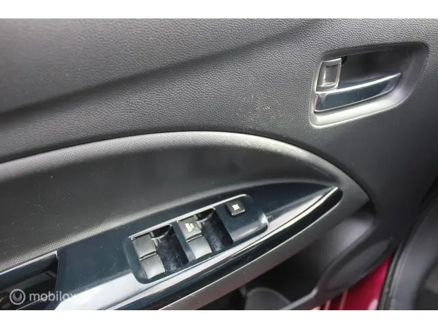 Mitsubishi Space Star 1.0 Intense 2018 Benzine 5