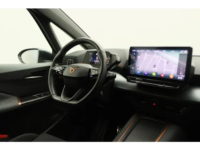 CUPRA Born Adrenaline One 62 kWh 2022 Elektrisch 28