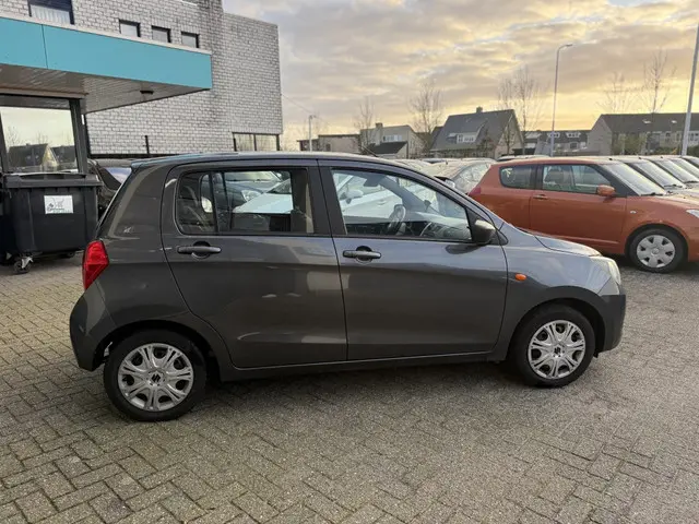 Suzuki Celerio 1.0 Comfort 2015 Benzine 2