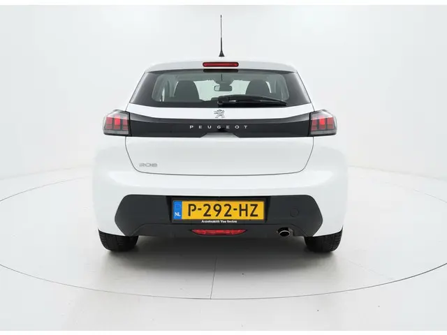 Peugeot 208 1.2 PureTech Active 2022 Benzine 8