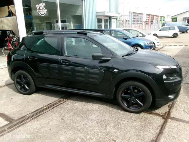 Citroën C4 Cactus 1.2 VTi Business 75000km 2015 Benzine 5