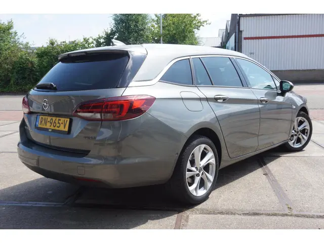 Opel Astra Sports Tourer 1.4 Innovation 2018 Benzine 2