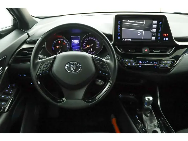 Toyota C-HR 1.8 Hybrid Dynamic 2017 Hybride Benzine 51