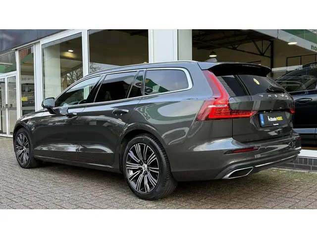 Volvo V60 B5 Inscription Aut. 2020 Benzine 27