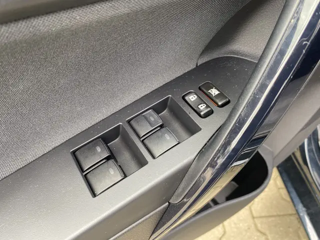 Toyota Auris 1.3 Aspiration 2016 Benzine 15