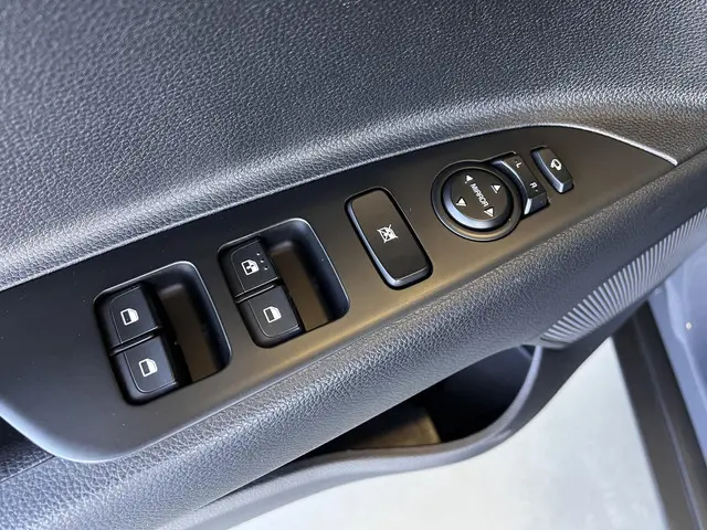 Kia Stonic 1.0 T-GDi DynamicPlusLine 2022 Benzine 37