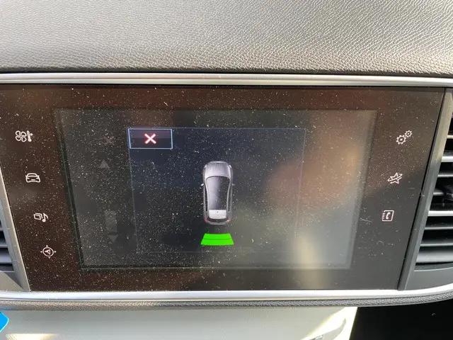 Peugeot 308 1.2 PureTech Active 2015 Benzine 22