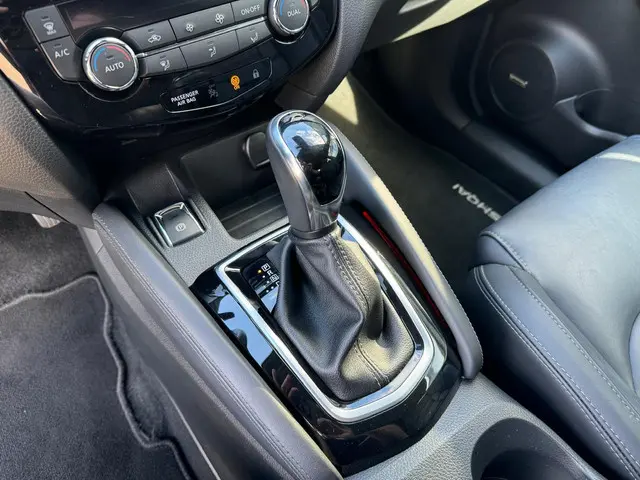 Nissan QASHQAI 1.3 DIG-T Tekna + Automaat 2019 Benzine 9