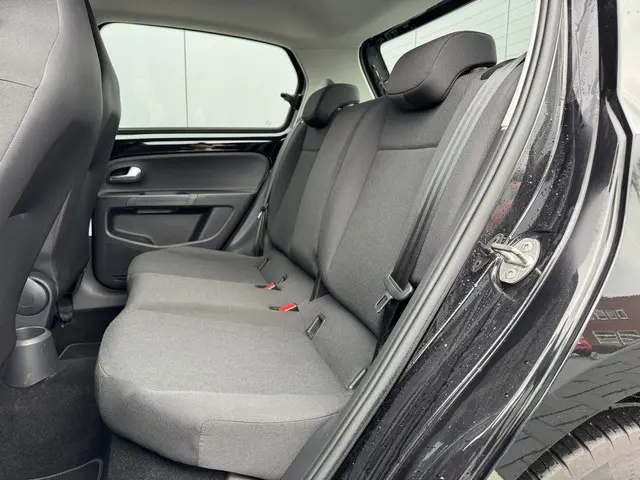 Volkswagen up! 1.0 2021 Benzine 5