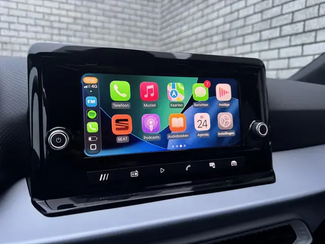 SEAT Ibiza 1.0 EcoTSI FR Business Connect 2025 Benzine 26