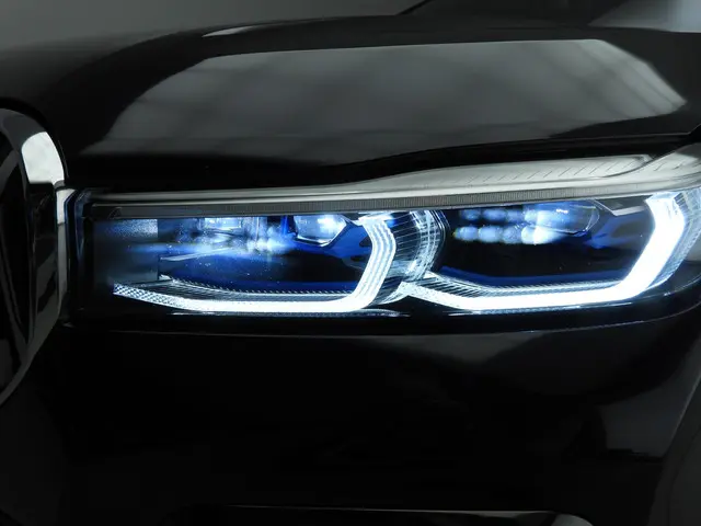 BMW 7 Serie 750i xDrive 2021 Benzine 58