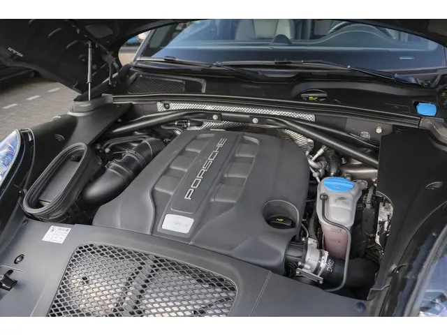 Porsche Macan S 3.0 D 258pk 2015 Diesel 21