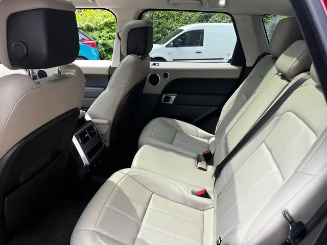 Land Rover Range Rover Sport 2.0 SD4 HSE 2018 Diesel 12