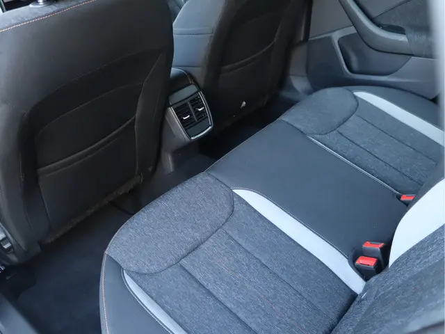 Škoda Scala 1.0 TSI Business Edition 2019 Benzine 24