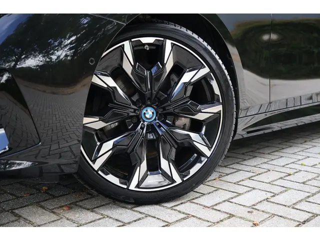 BMW 5 Serie Touring 540d xDrive 2024 Diesel 7