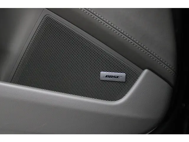 Porsche 911 3.0 4 Targa 2022 Benzine 25