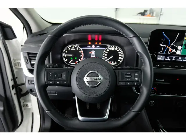 Nissan QASHQAI 1.3 MHEV Acenta 2021 Hybride Benzine 8
