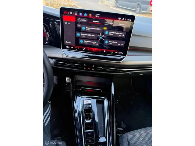 Volkswagen Golf 2.0 TSI GTI 2024 Benzine 15