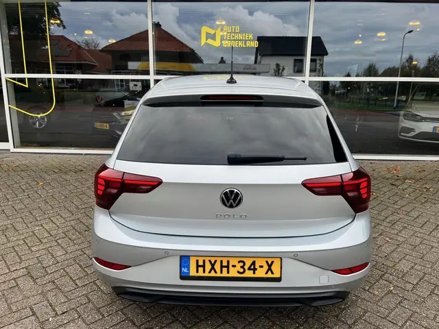 Volkswagen Polo 1.0 TSI Style 2022 Benzine 6