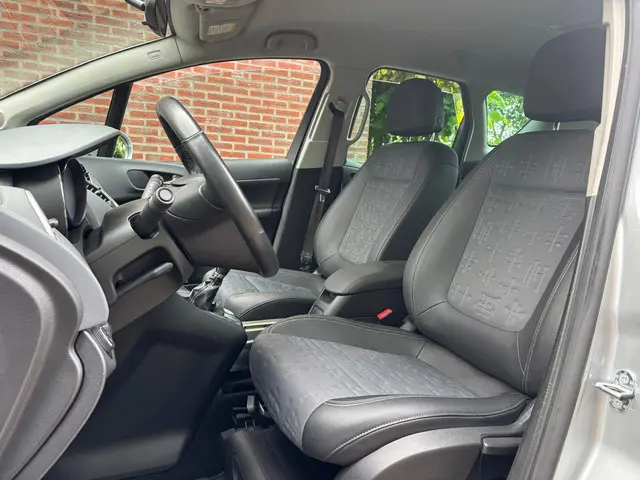 Opel Meriva 1.4 Turbo Cosmo 2012 Benzine 11