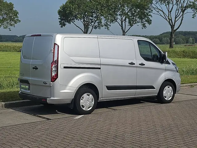 Ford Transit Custom 2.0 2021 Diesel 3