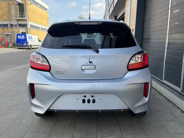 Mitsubishi Space Star 1.2 Nova 2020 Benzine 7