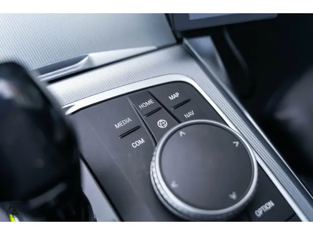 BMW 4 Serie Coupé 420d High Executive 2022 Diesel 48