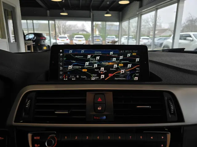 BMW 1 Serie 118i Corporate Lease Executive 2017 Benzine 9