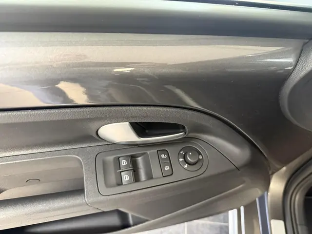 Volkswagen up! 1.0 R-Line 2022 Elektrisch 9