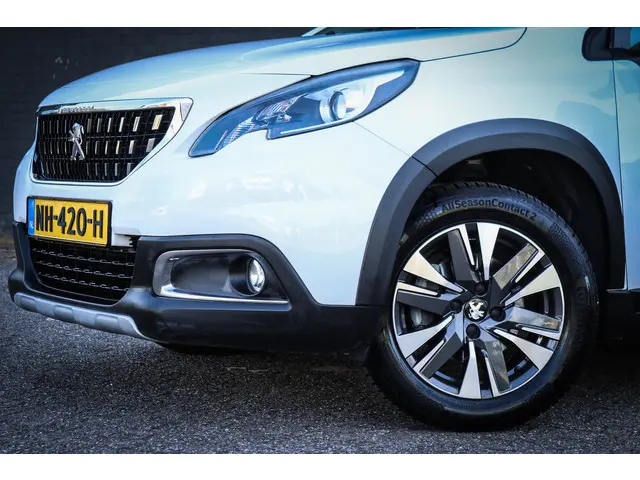 Peugeot 2008 1.2 PureTech Allure 2017 Benzine 4