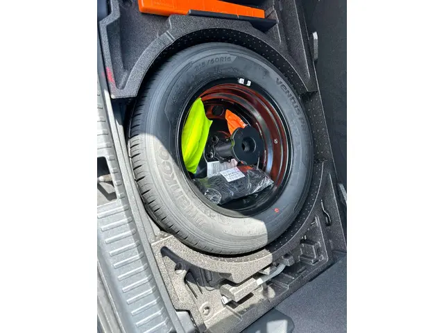 Škoda Karoq | AIRCO | NAVI | CC | ZETEL VW + STUUR 2018 Diesel 22