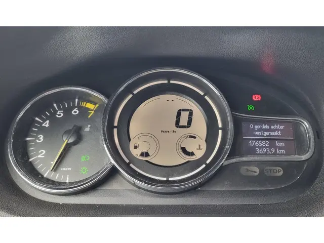 Renault Mégane Estate 1.2 TCe Limited 2016 Benzine 13