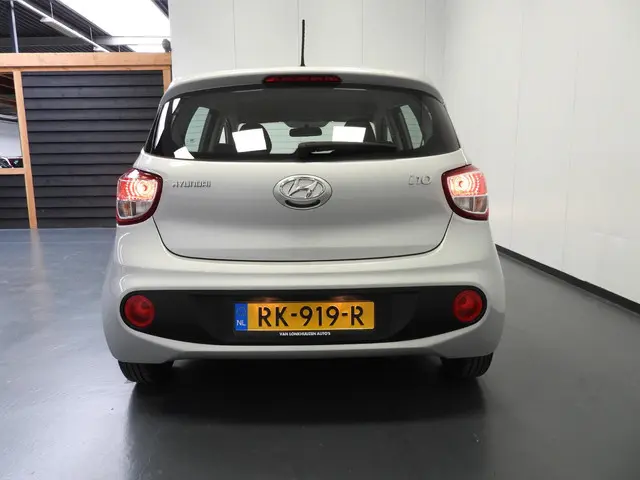 Hyundai i10 1.0i Comfort 2018 Benzine 23