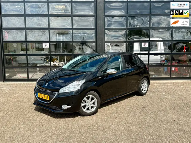 Peugeot 208 1.2 VTi Style 2014 Benzine