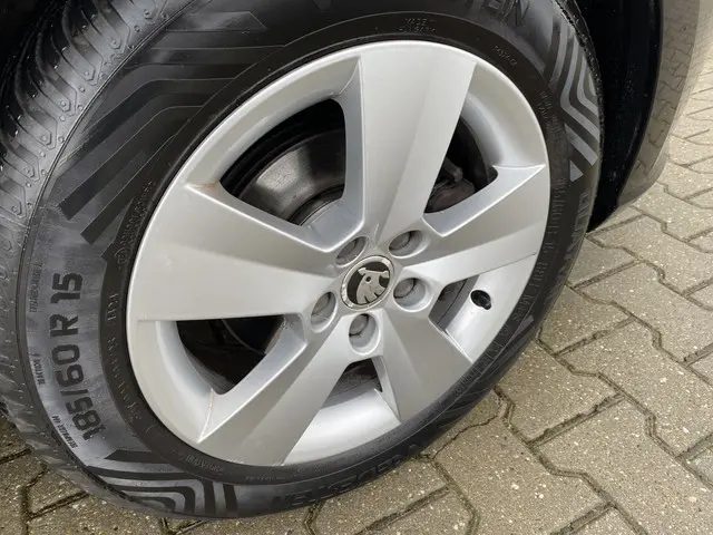 Škoda Fabia Combi 1.0 TSI Clever 2018 Benzine 5