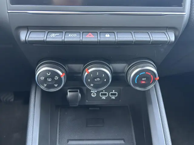 Renault Clio 1.0 TCe Zen 2022 Benzine 13