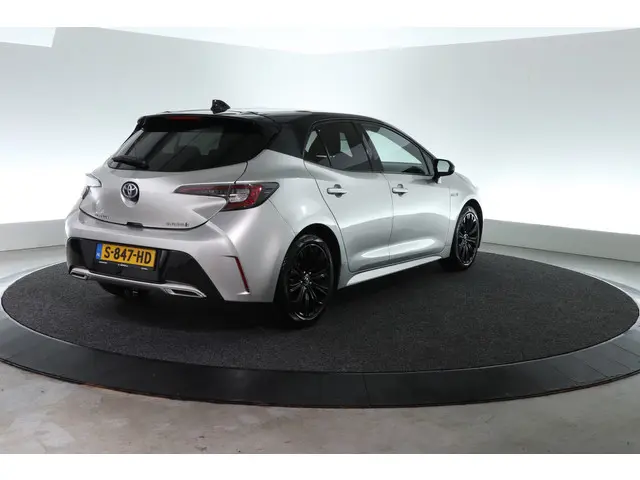 Toyota Corolla 2.0 Hybrid Dynamic 2019 Hybride Benzine 2