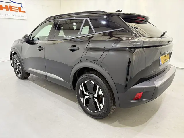 Peugeot 2008 1.2 PureTech 100 Allure 2023 Benzine 3