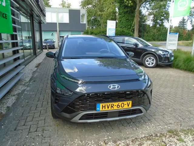 Hyundai Bayon 1.0 T-GDI Premium 2024 Benzine 4