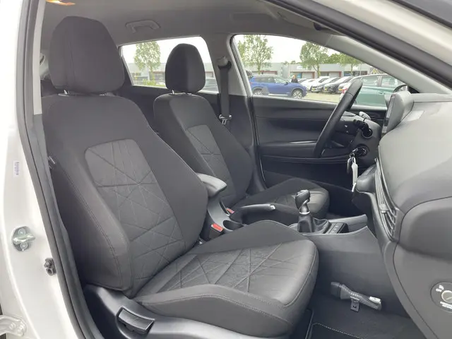 Hyundai Bayon 1.0 T-GDI Comfort Smart 2023 Benzine 11