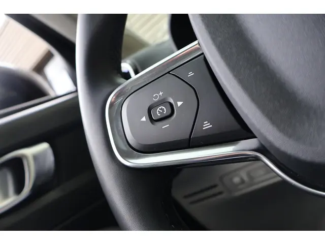 Volvo XC40 T4 Recharge Inscription 2022 Hybride Benzine 27
