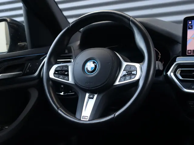 BMW iX3 High Executive 2023 Elektrisch 16