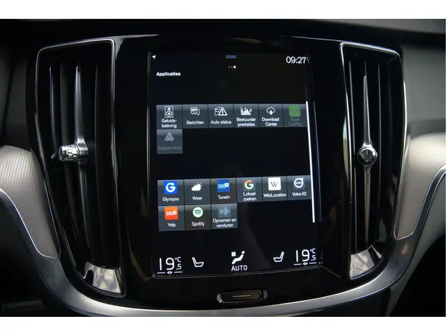 Volvo V60 2.0 B3 R-Design 2020 Hybride Benzine 50